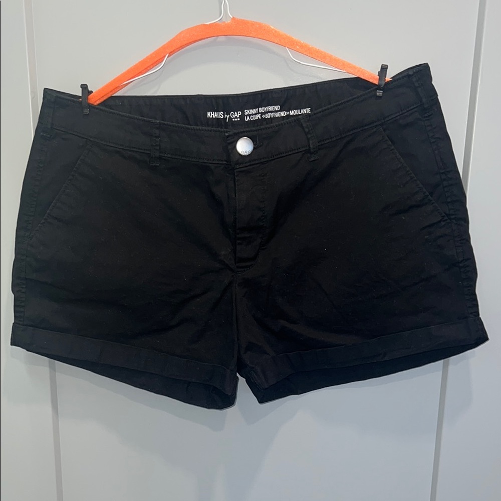 GAP Black Shorts